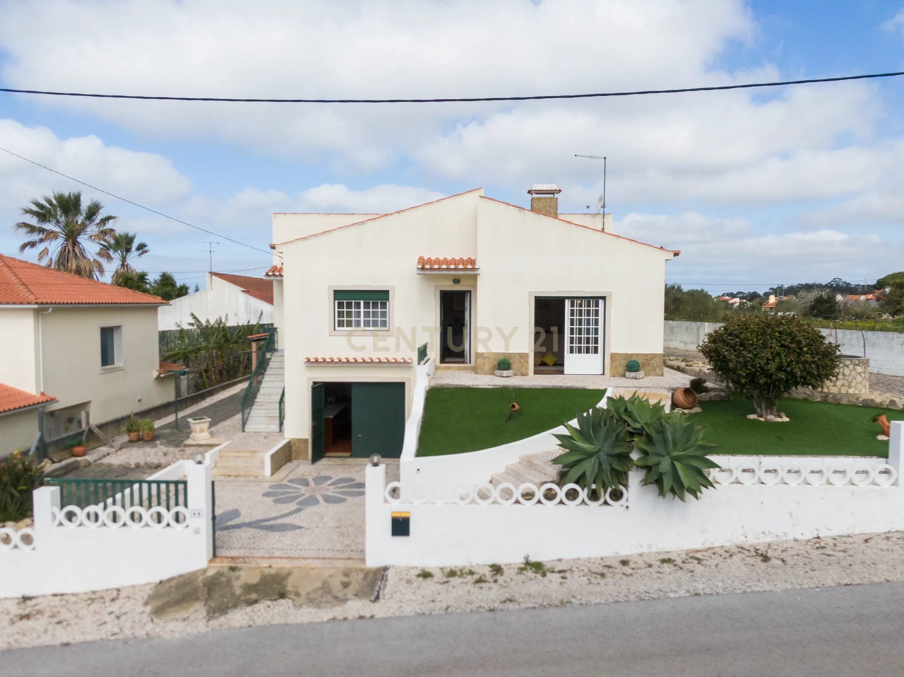 Moradia T2 Duplex - Mafra - Image 2
